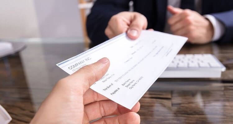 Failing to Honour Bounced Cheques in Loans and Other Transactions
