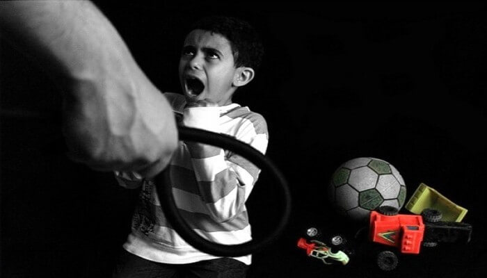 العنف الأسري وتأثيره على الفرد والمجتمع