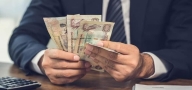 لم أتقاضَ راتبي من صاحب العمل لمدة ثلاثة أشهر، ماذا أفعل؟
